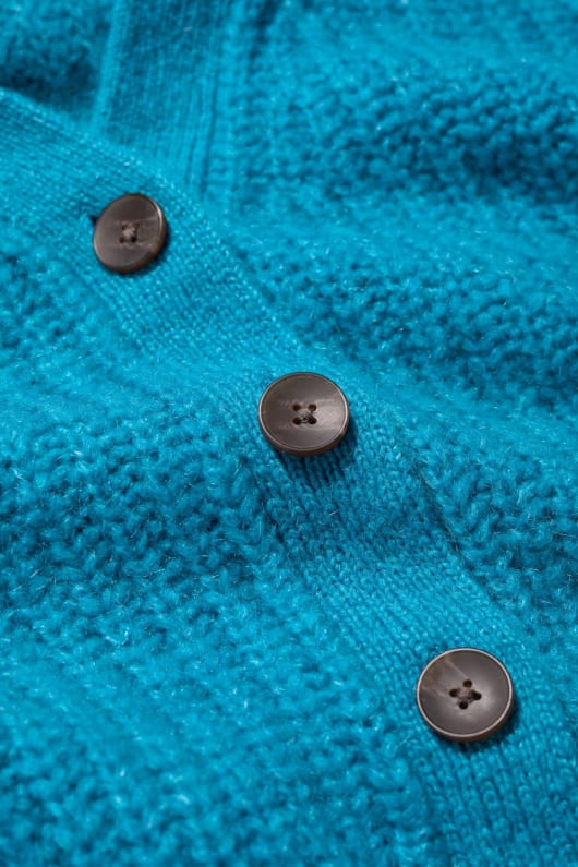 pinselführung v-neck strickjacke mit mohair